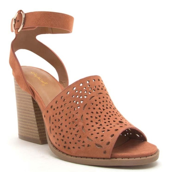 Shoes - Hazel Perforated Wood Sandals